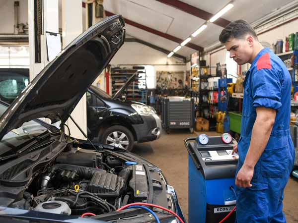 Autobedrijf van Daatselaar Nijkerkerveen - foto 6